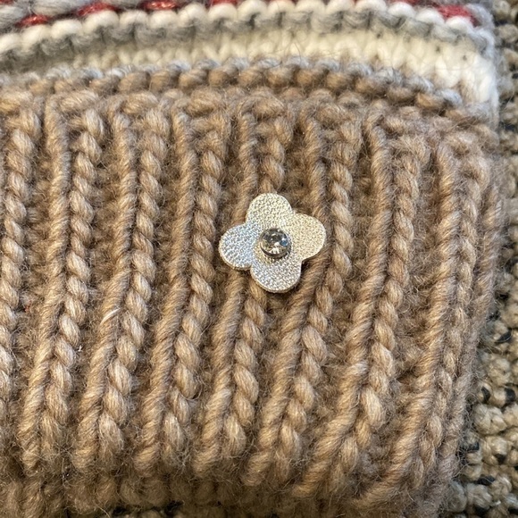 NWOT Fur Pom Pom Hat with Embellishment
